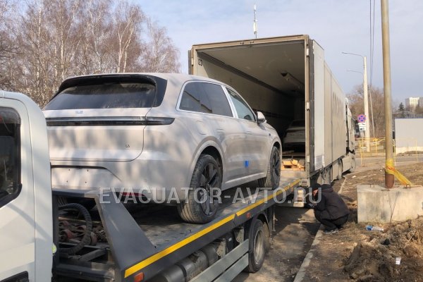 Эвакуатор в районе метро Электрозаводская